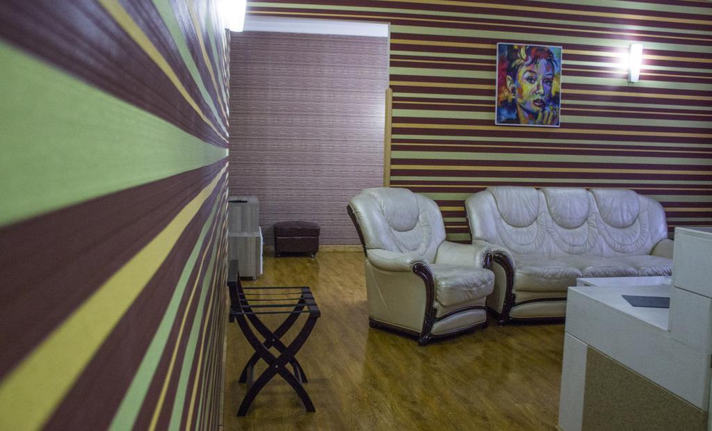 Hotel Vanilla Μπατούμι Δωμάτιο φωτογραφία