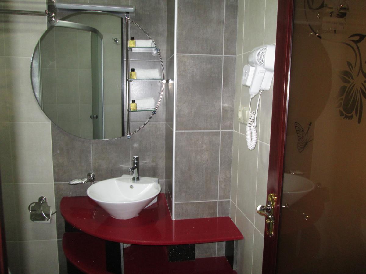 Hotel Vanilla Μπατούμι Εξωτερικό φωτογραφία